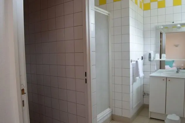 Superior Tek Büyük veya İki Ayrı Yataklı Oda