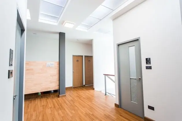Twin Room with Shared Bathroom