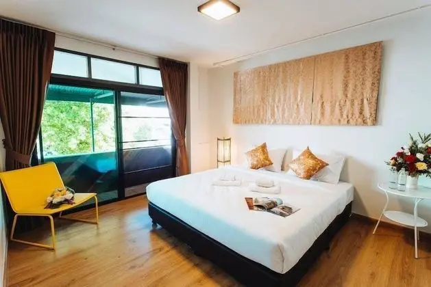 Double Room with Shared Bathroom