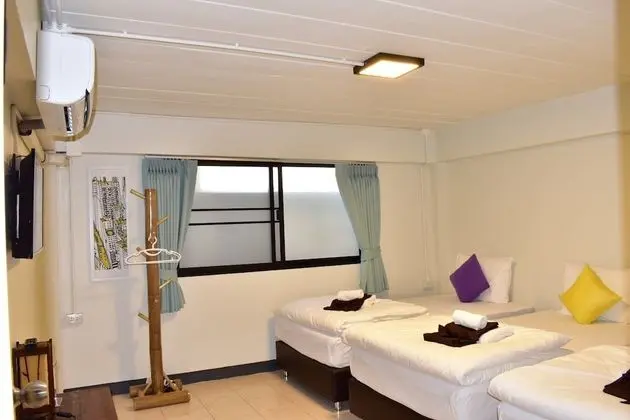Triple Room with Shared Bathroom