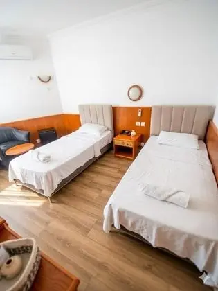 Standart Oda,Deniz Manzaralı,Balkonlu