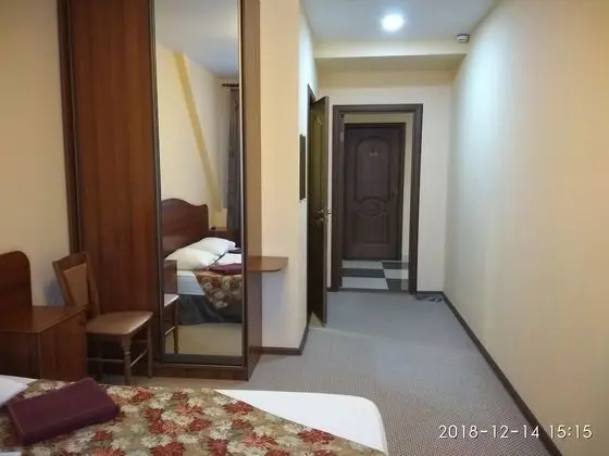 Comfort Tek Büyük Yataklı Oda