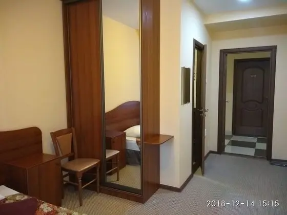 Comfort Tek Büyük Yataklı Oda