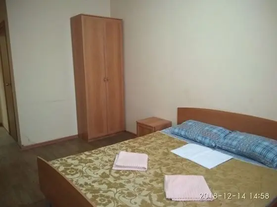 Standard Tek Büyük Yataklı Oda
