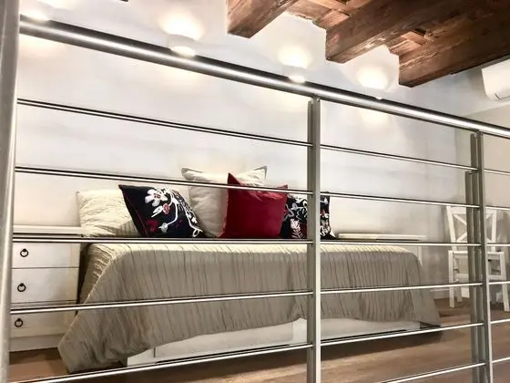 Deluxe Büyük Yataklı Tek Kişilik Oda