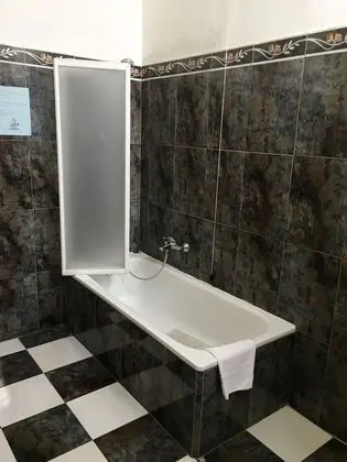 Superior Tek Büyük veya İki Ayrı Yataklı Oda, 1 Çift Kişilik veya 2 Tek Kişilik Yatak, Özel Banyo