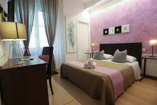 City Tek Büyük veya İki Ayrı Yataklı Oda