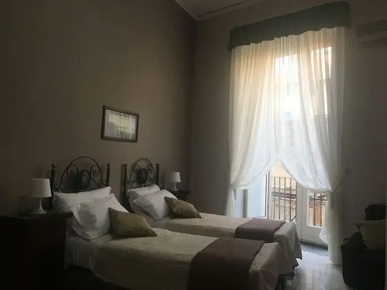 Standard Tek Büyük veya İki Ayrı Yataklı Oda