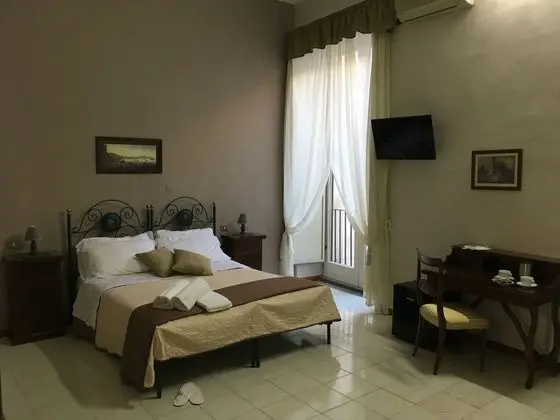 Standard Üç Kişilik Oda