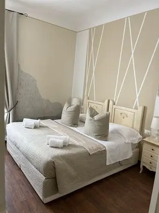 Deluxe Oda, Banyolu/Duşlu, Avlu