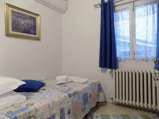 Basic Tek Kişilik Oda, 1 Tek Kişilik Yatak, Ortak Banyo