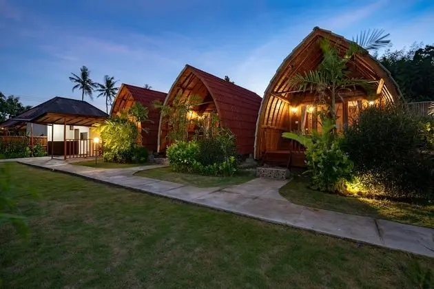 Deluxe Bungalov (Hut Garden View)