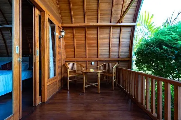 Deluxe Bungalov (Hut Garden View)
