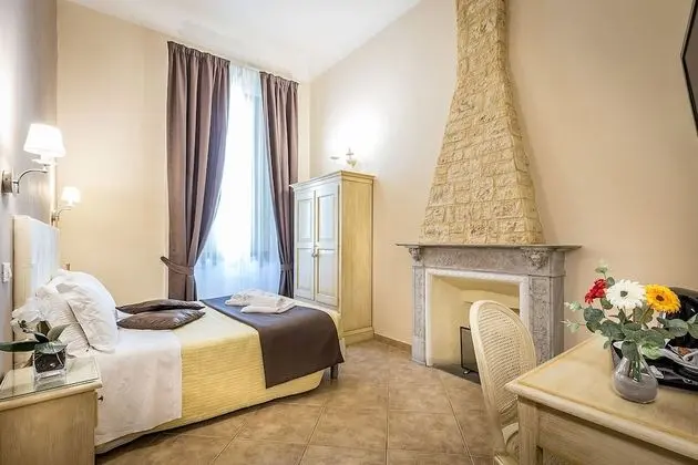 Standard Tek Büyük veya İki Ayrı Yataklı Oda