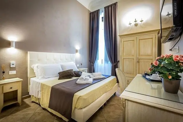 Standard Tek Büyük veya İki Ayrı Yataklı Oda