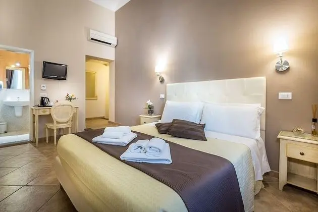 Standard Tek Büyük veya İki Ayrı Yataklı Oda