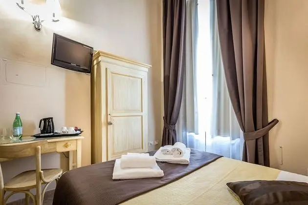 Tek Büyük Yataklı Oda (small)