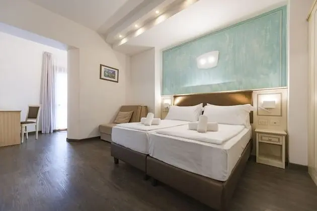 Tek Büyük Yataklı Oda, Teras