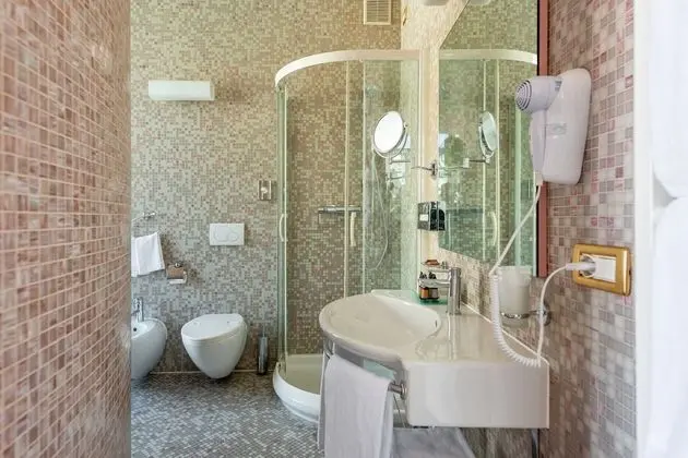 Exclusive Tek Büyük Yataklı Oda, Sıcak Su Küveti