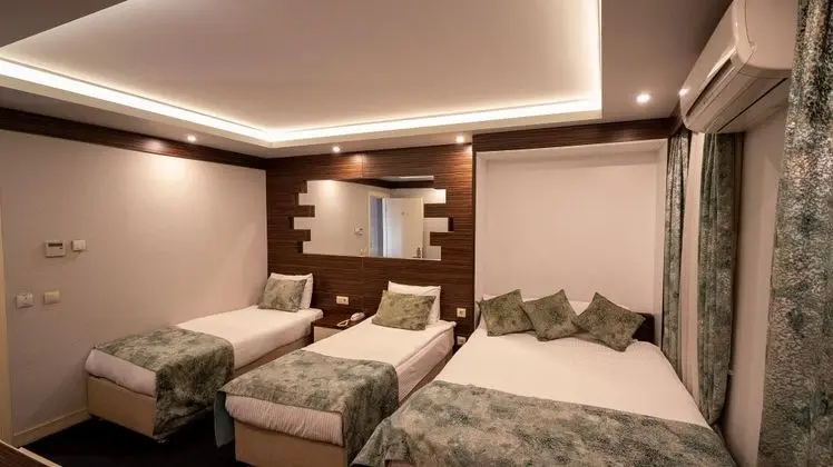 Dört Kişilik Oda, Şehir Manzaralı