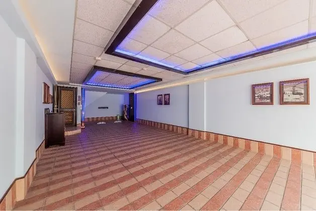 Exclusive Tek Büyük Yataklı Oda