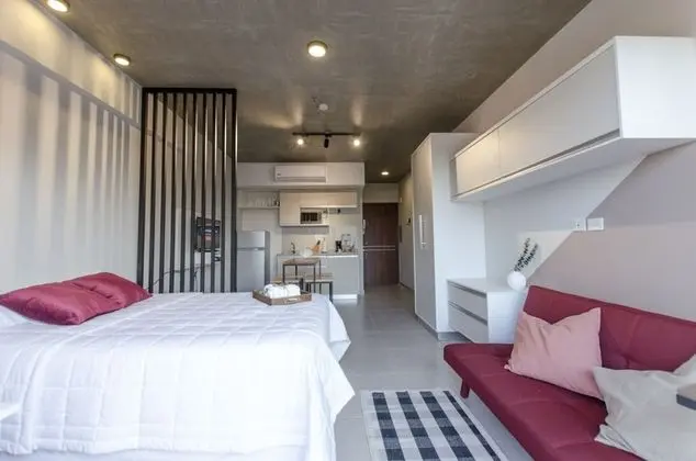 Design Stüdyo, 1 Büyük (Queen) Boy Yatak ve Çekyat