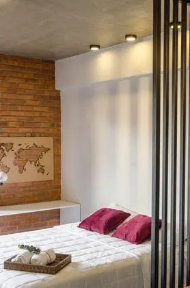 Design Stüdyo, 1 Büyük (Queen) Boy Yatak ve Çekyat