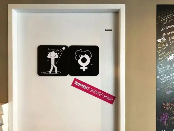 Ortak Ranzalı Oda, Sadece kadınlar için (2 persons)