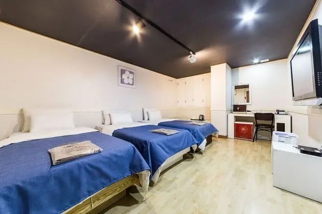 Business Tek Kişilik Oda, 3 Tek Kişilik Yatak