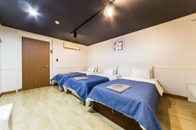 Business Tek Kişilik Oda, 3 Tek Kişilik Yatak