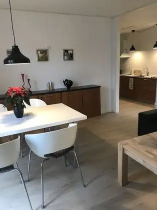 Apart Daire, Sigara İçilmez, Kısmi Göl Manzaralı (Anneks 1)