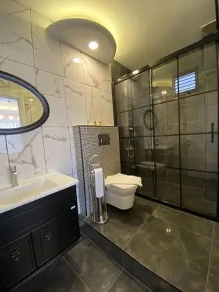 Deluxe Apart Oda, Havuz Manzaralı, Balkonlu