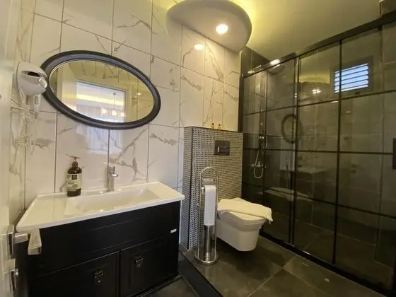 Deluxe Apart Oda, Havuz Manzaralı, Balkonlu