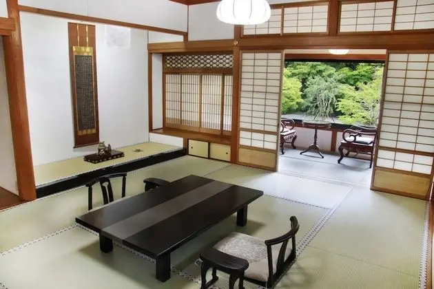 Traditional Oda (Japanese Style)