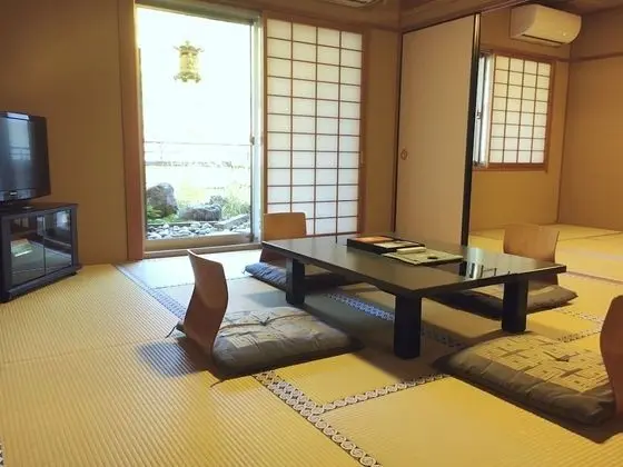 Traditional Oda (Japanese Style)