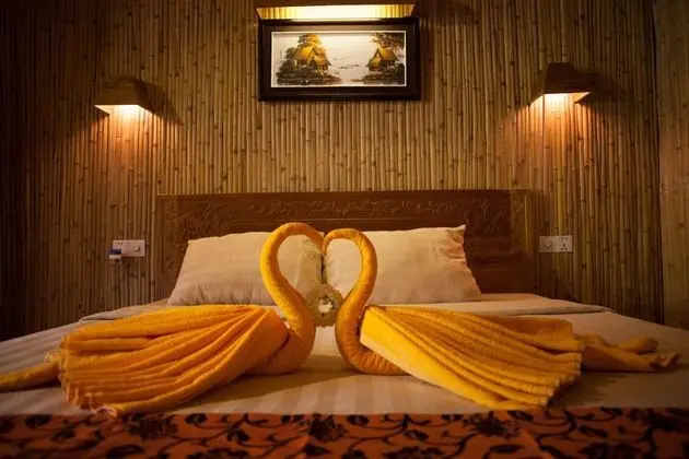 Deluxe Suite, River View