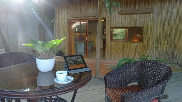 Studio River View