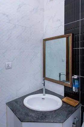 Deluxe Double - Pool View