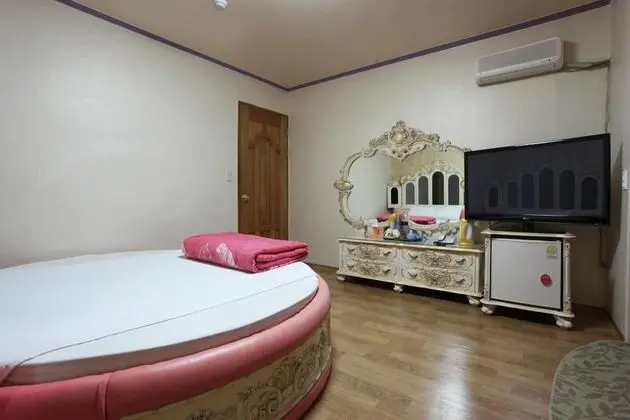 Oda (Western room)
