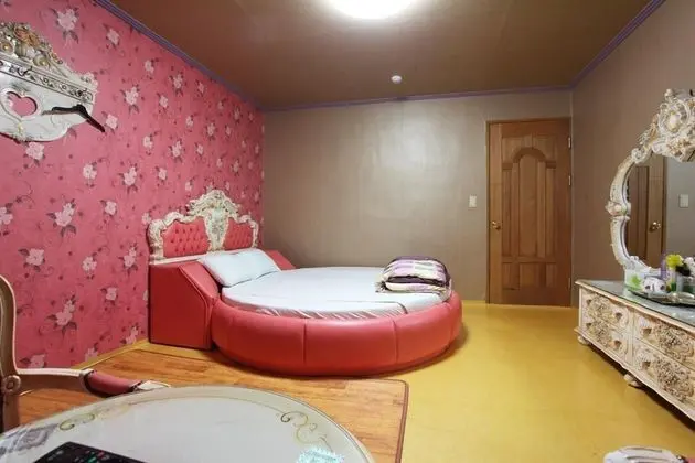Oda (Western room)