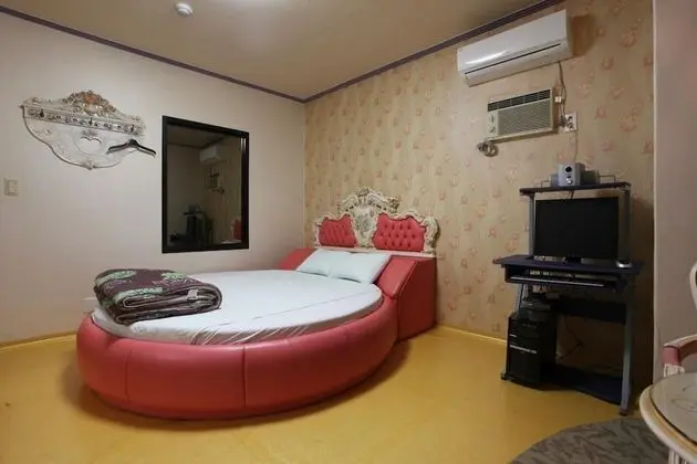 Oda (Western room)