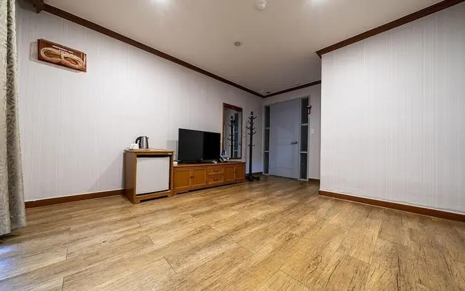 Oda (Deluxe Korean Room)