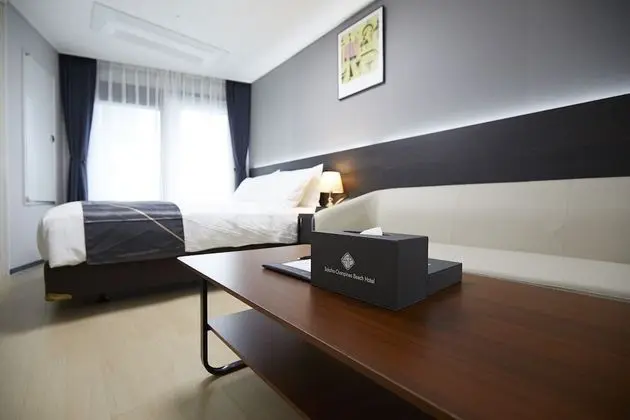 Deluxe Tek Büyük Yataklı Oda, Kısmi Deniz Manzarası