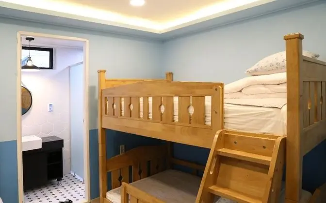 Oda (3 Guests Room)