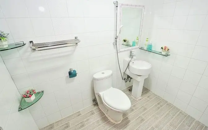 Tek Büyük Yataklı Oda, Kısmi Deniz Manzarası (MAX 2 Adults)