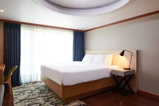Deluxe Tek Büyük Yataklı Oda (Breakfast for 2)
