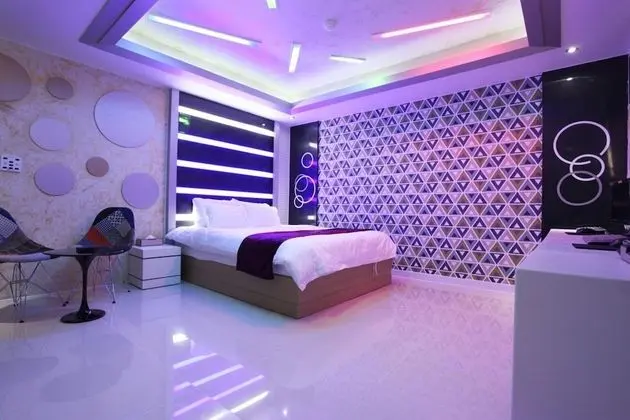 Oda (Special Room - Game Room 2 PCs (PUBG )