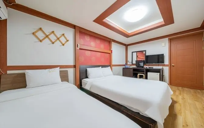 Oda (Triple Room)