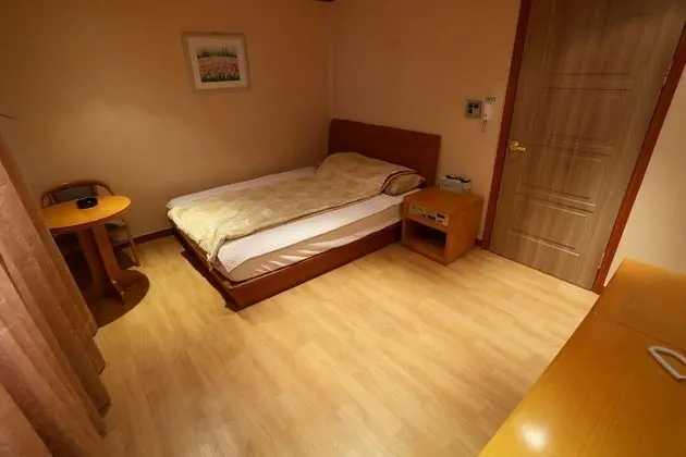 Oda (Standard Room)