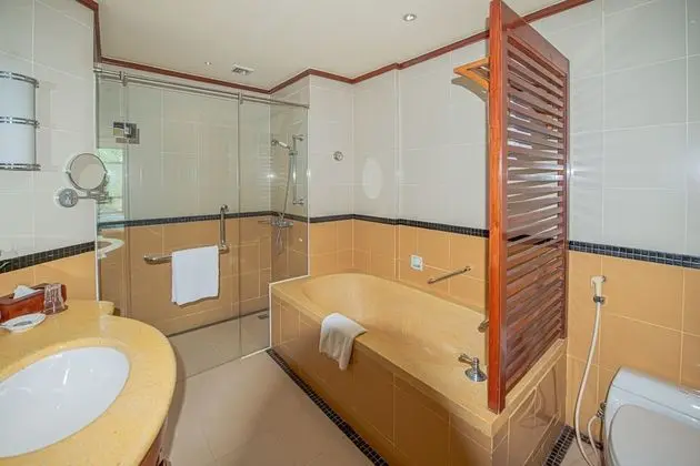 Deluxe Family Connecting Room